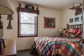 Franciscan Lakeside Lodge