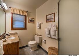 Franciscan Lakeside Lodge