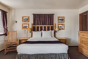 Franciscan Lakeside Lodge