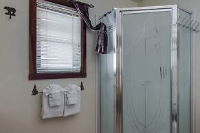 Franciscan Lakeside Lodge