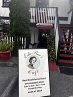 The Old Courthouse Inn