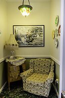 The Old Courthouse Inn