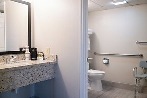 Twin Mountain Inn & Suites