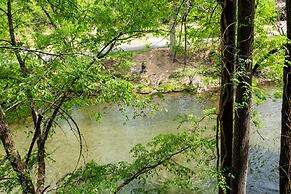 Twin Mountain Inn & Suites