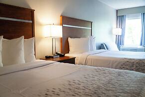 Twin Mountain Inn & Suites