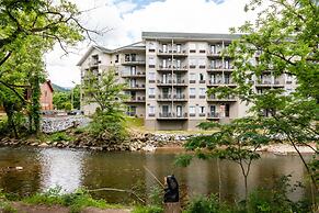 Twin Mountain Inn & Suites