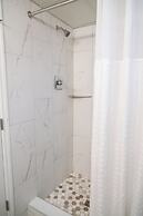 Twin Mountain Inn & Suites