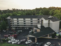 Twin Mountain Inn & Suites