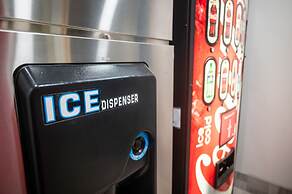 Twin Mountain Inn & Suites