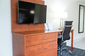 Twin Mountain Inn & Suites