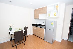 BBG Seaside Luxurious Service Apartment