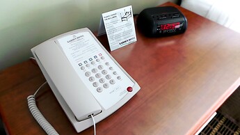 Gibsons Garden Hotel