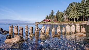 Gibsons Garden Hotel
