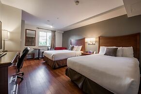 Gibsons Garden Hotel