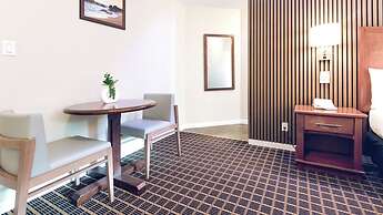 Gibsons Garden Hotel