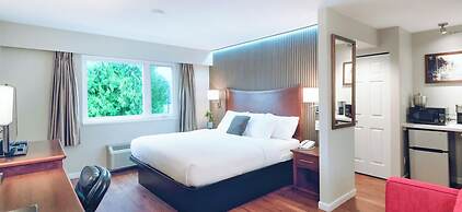 Gibsons Garden Hotel