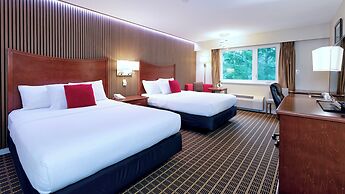 Gibsons Garden Hotel