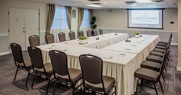 Gibsons Garden Hotel