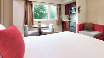 Gibsons Garden Hotel