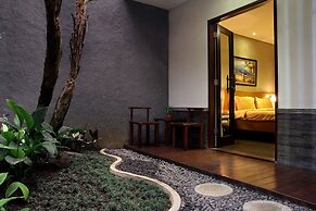 COZY Boutique Guest House