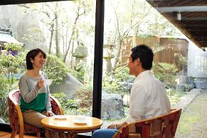 Sarusawaike Yoshidaya