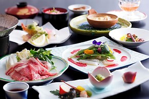 Sarusawaike Yoshidaya