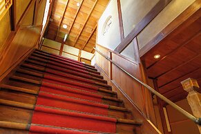 Sarusawaike Yoshidaya