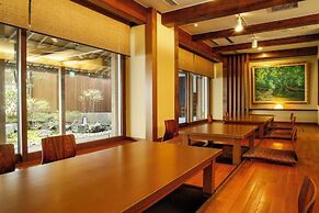 Sarusawaike Yoshidaya