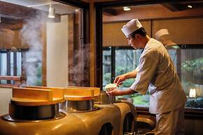 Sarusawaike Yoshidaya