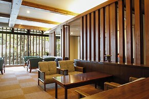 Sarusawaike Yoshidaya