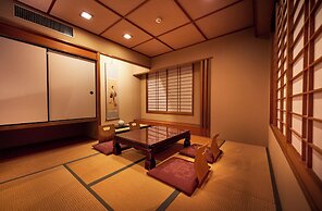 Sarusawaike Yoshidaya