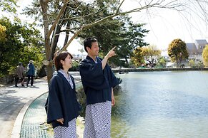 Sarusawaike Yoshidaya