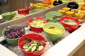 Hoya Hot Springs Resort & Spa