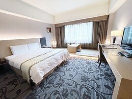 Hoya Hot Springs Resort & Spa