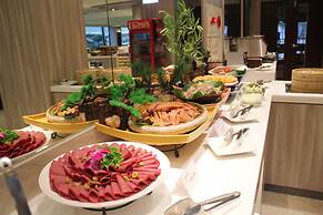 Hoya Hot Springs Resort & Spa