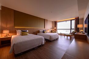 Everrich Golden Lake Hotel