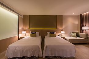 Everrich Golden Lake Hotel