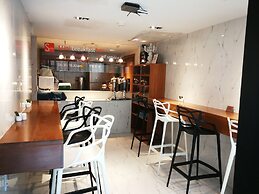 S Box Sukhumvit Hotel