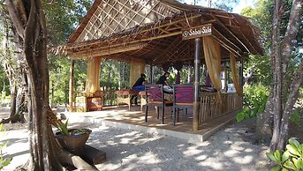 Koh Jum Beach Villas “A member of Secret Retreats”