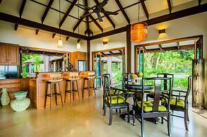 Koh Jum Beach Villas “A member of Secret Retreats”