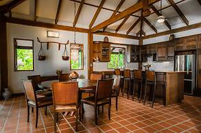 Koh Jum Beach Villas “A member of Secret Retreats”