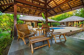 Koh Jum Beach Villas “A member of Secret Retreats”