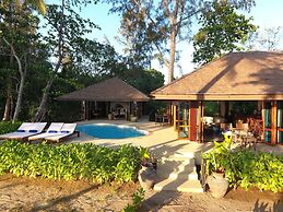 Koh Jum Beach Villas “A member of Secret Retreats”