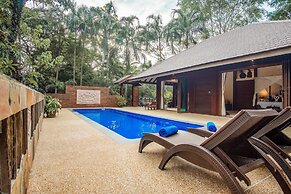 Koh Jum Beach Villas “A member of Secret Retreats”