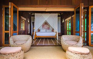 Koh Jum Beach Villas “A member of Secret Retreats”