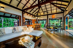 Koh Jum Beach Villas “A member of Secret Retreats”