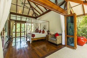 Koh Jum Beach Villas “A member of Secret Retreats”