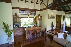 Koh Jum Beach Villas “A member of Secret Retreats”