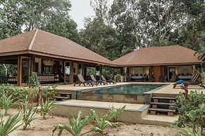 Koh Jum Beach Villas “A member of Secret Retreats”