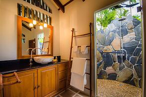 Koh Jum Beach Villas “A member of Secret Retreats”